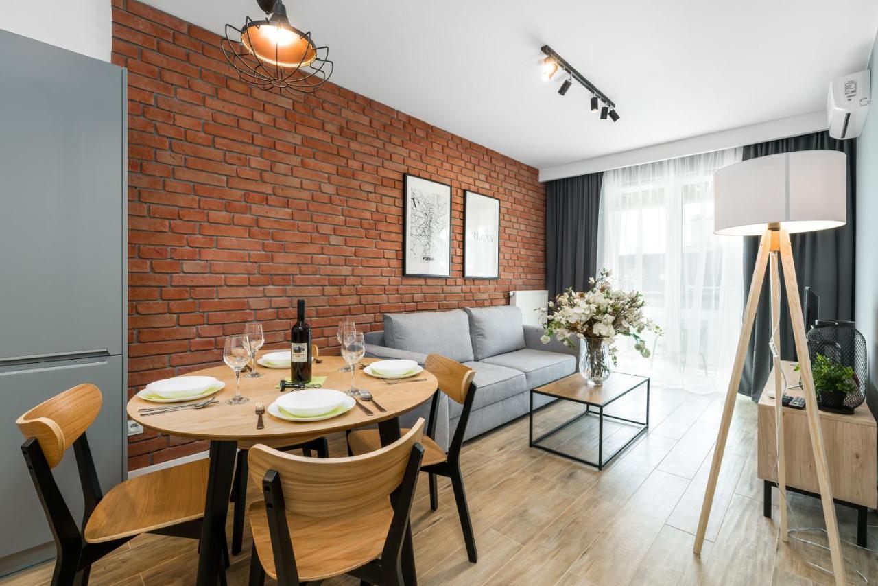 Premium Apartments Poznan Airport By Noclegi Renters Exterior foto